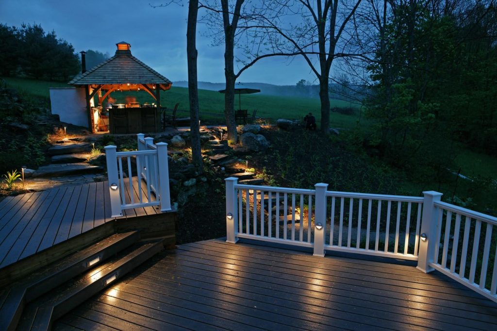 How to Aim Outdoor Uplighting Without Annoying the Neighbours
